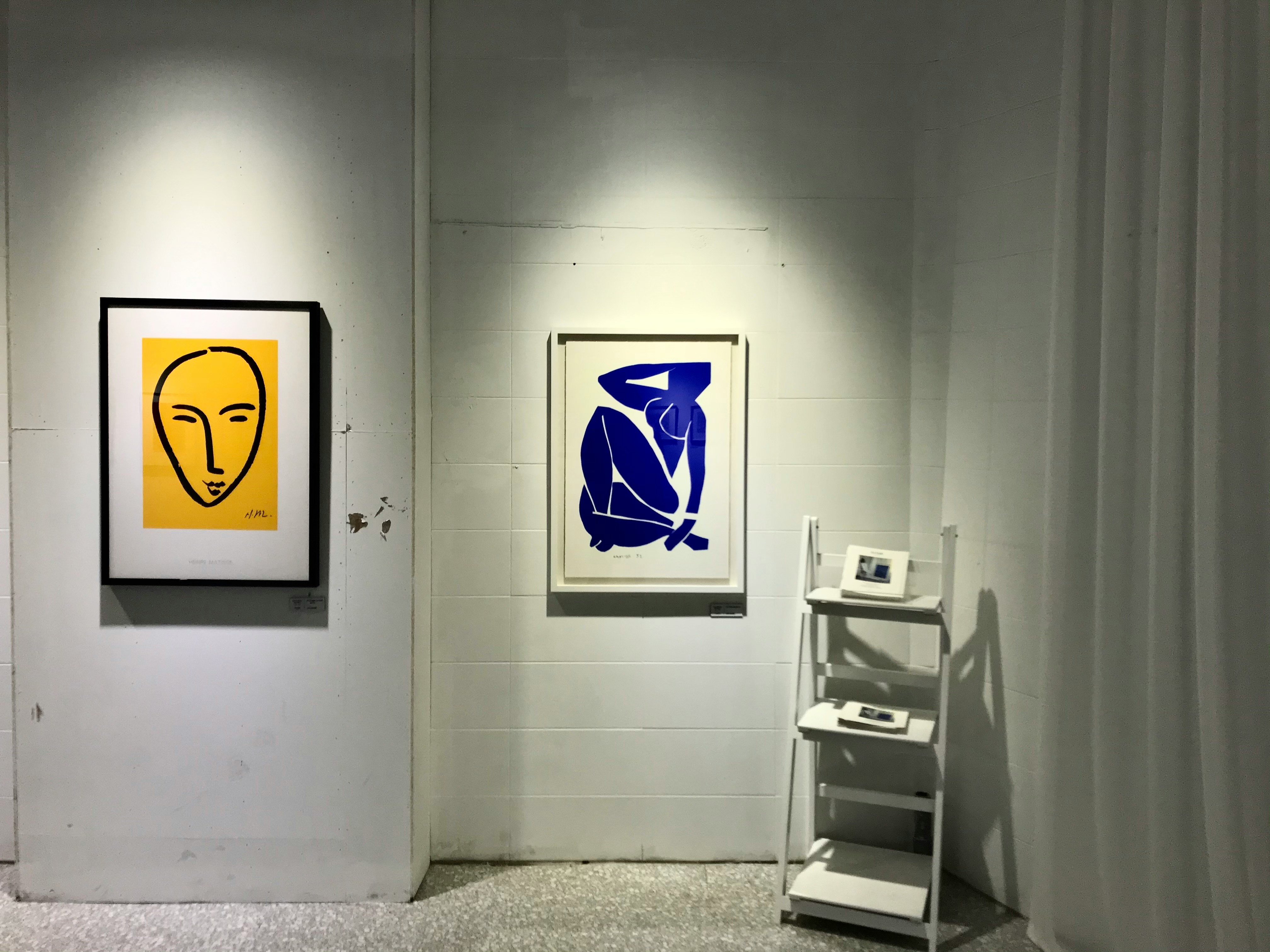 Gallery installation environment with fine artwork